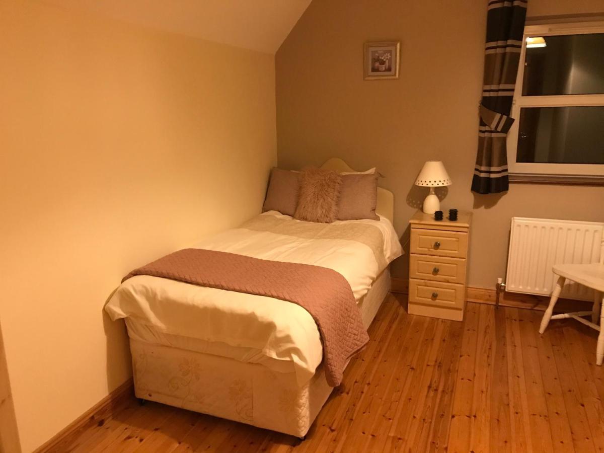 Dillon'S Cottage Monneill 외부 사진